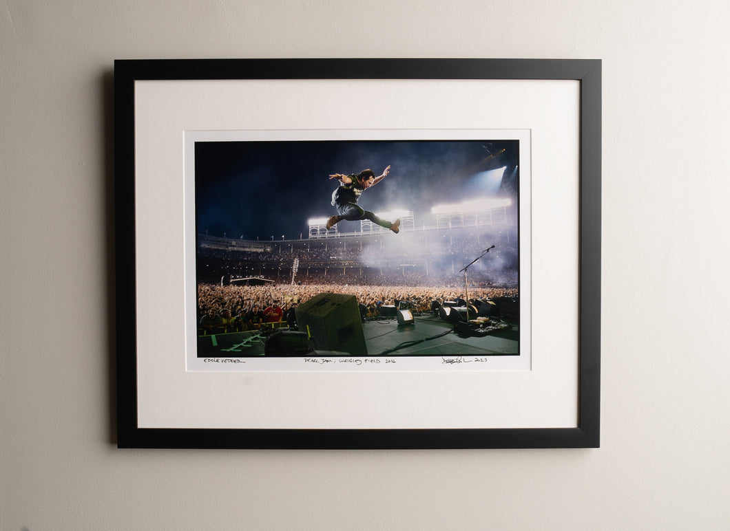 Eddie Vedder (Wrigley Field, 2016) 16x20 FREE FRAMING