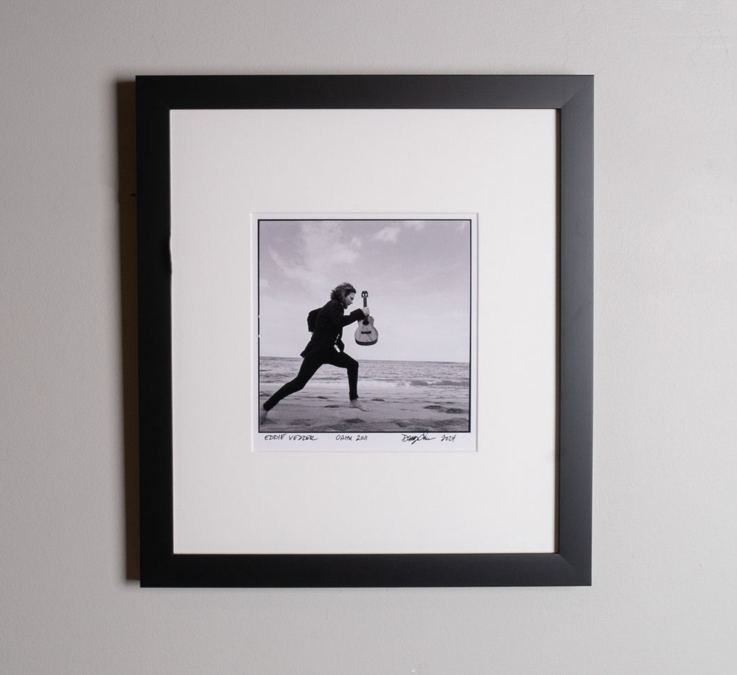 Eddie Vedder (Hawaii, 2011) Framed 8x10