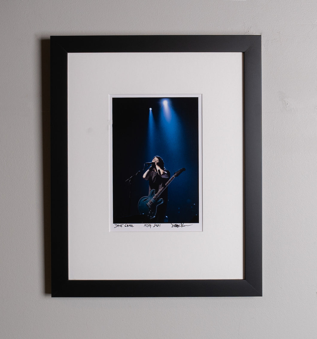 Dave Grohl (Madison Square Garden, 2021) Framed 8x10